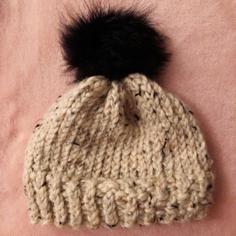 Pom Pom beanie